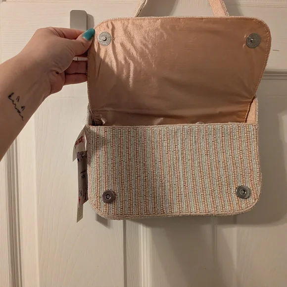 Viral  Pink Ballerina Embroidered Beaded Women's Bag - Picture 6 of 7